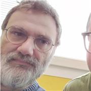 Docente di ruolo, specializzato su sostegno, da lezioni di storia , filosofia e italiano anche ad alunni con DSA